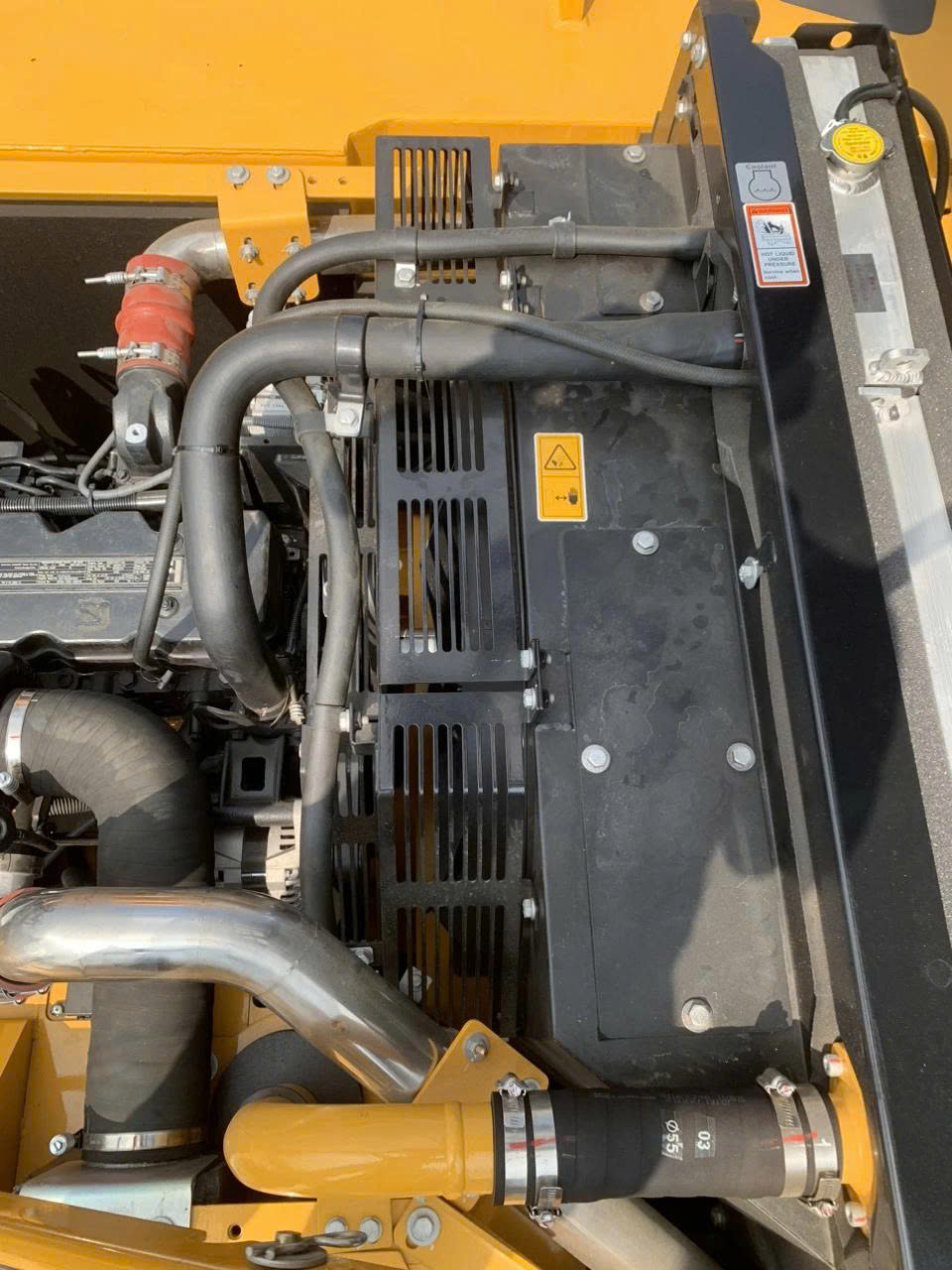 Máy Xúc Đào Bánh Xích LiuGong CLG933EHD - Lựa Chọn Tối Ưu Cho Công Trình Nặng